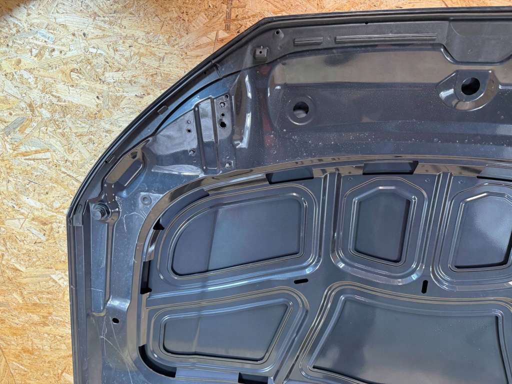 Капот кришка двигуна перед audi a4 b9 8w рестайлінг  2019- Оригінал