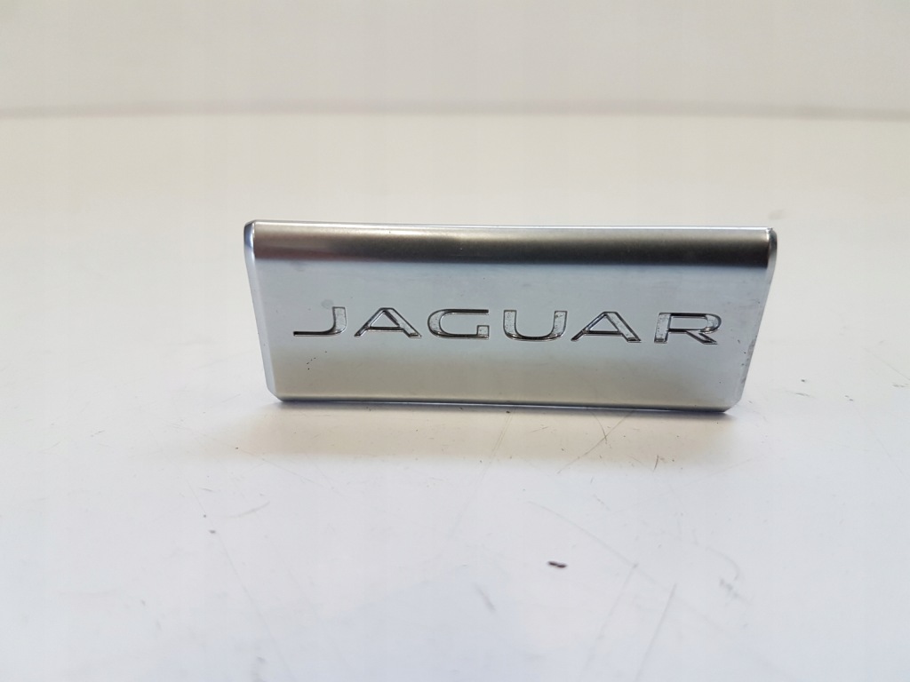фото №1, Logo емблема молдинг консолі jaguar xf ii x260 15-