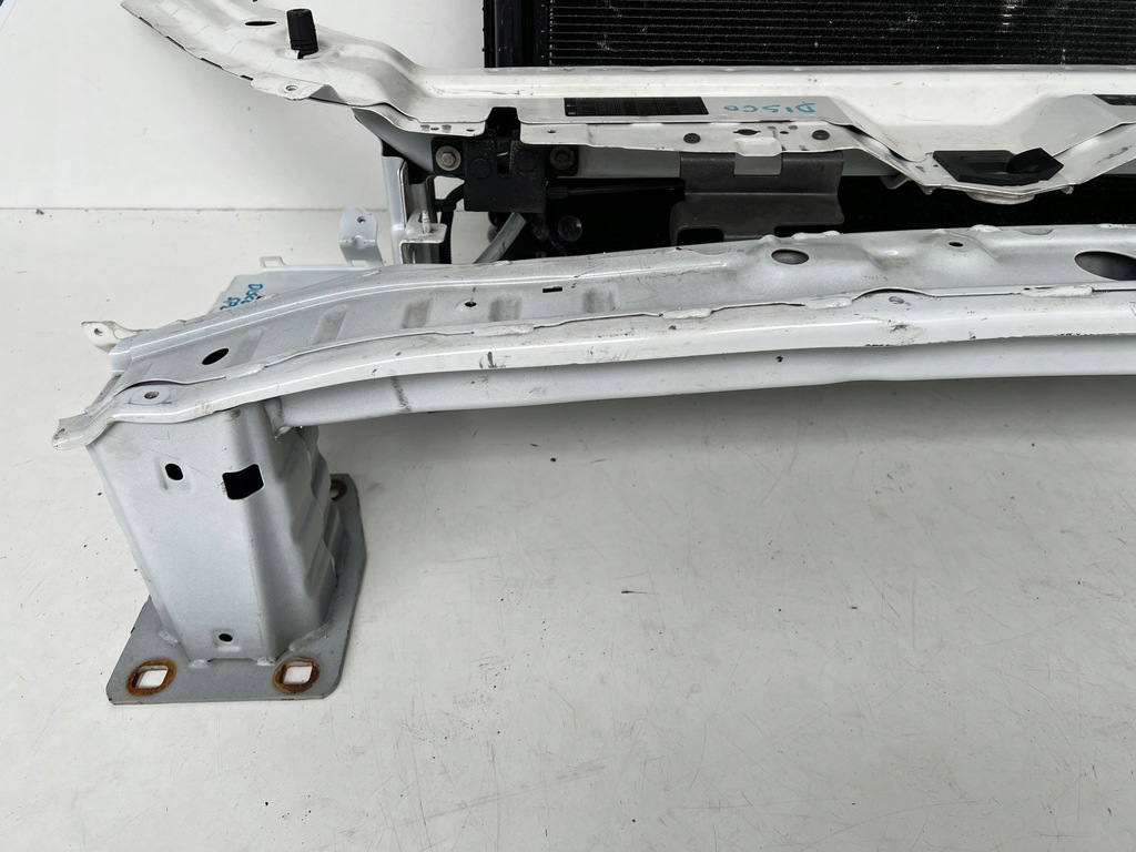 фото №6, Pas передний радиатор land rover discovery sport