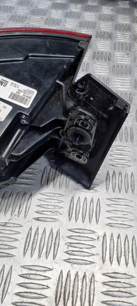 Opel insignia b лампа левая левый задний  задняя 39099122 Оригинал