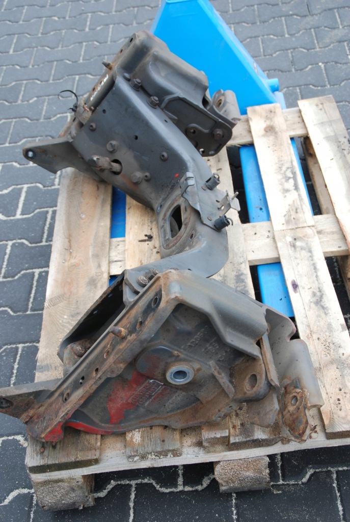 Renault premium dxi 460 подрамник двигателя балка przó в Украине