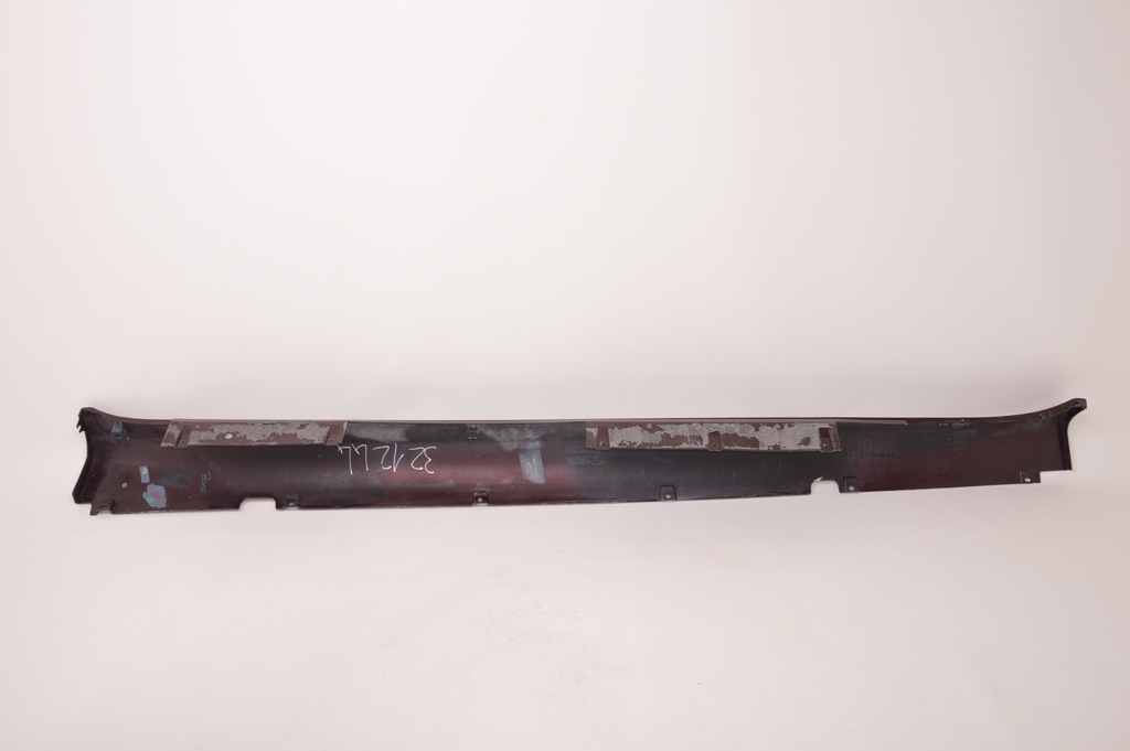 фото №5, Maserati granturismo m139 молдинг поріг ліва