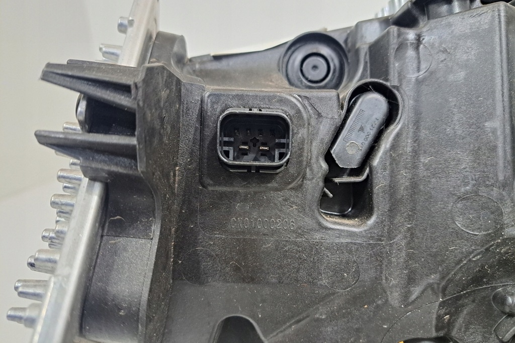 фото №12, Комплект лампа передних bmw ix3 g08 5a29227 electric 210kw 2020