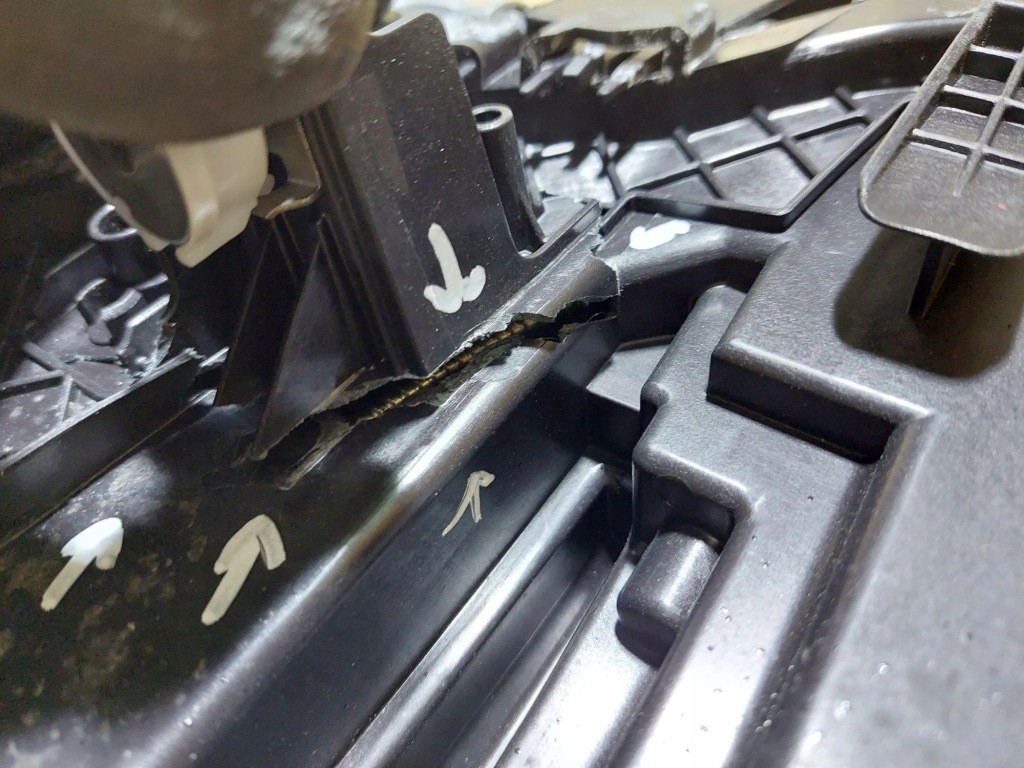 Лампа правая передняя bmw ix i20 5a3cea204 0.02l дизель 2022 Цена