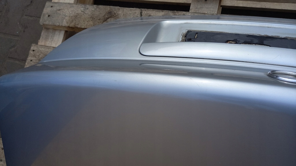 Купити Задня кришка багажника audi a4 b5 98r sedan 1.8b