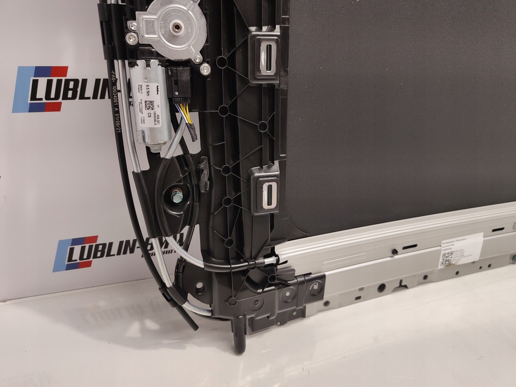 фото №13, Люк стеклянный крыша панорама bmw f39 x2