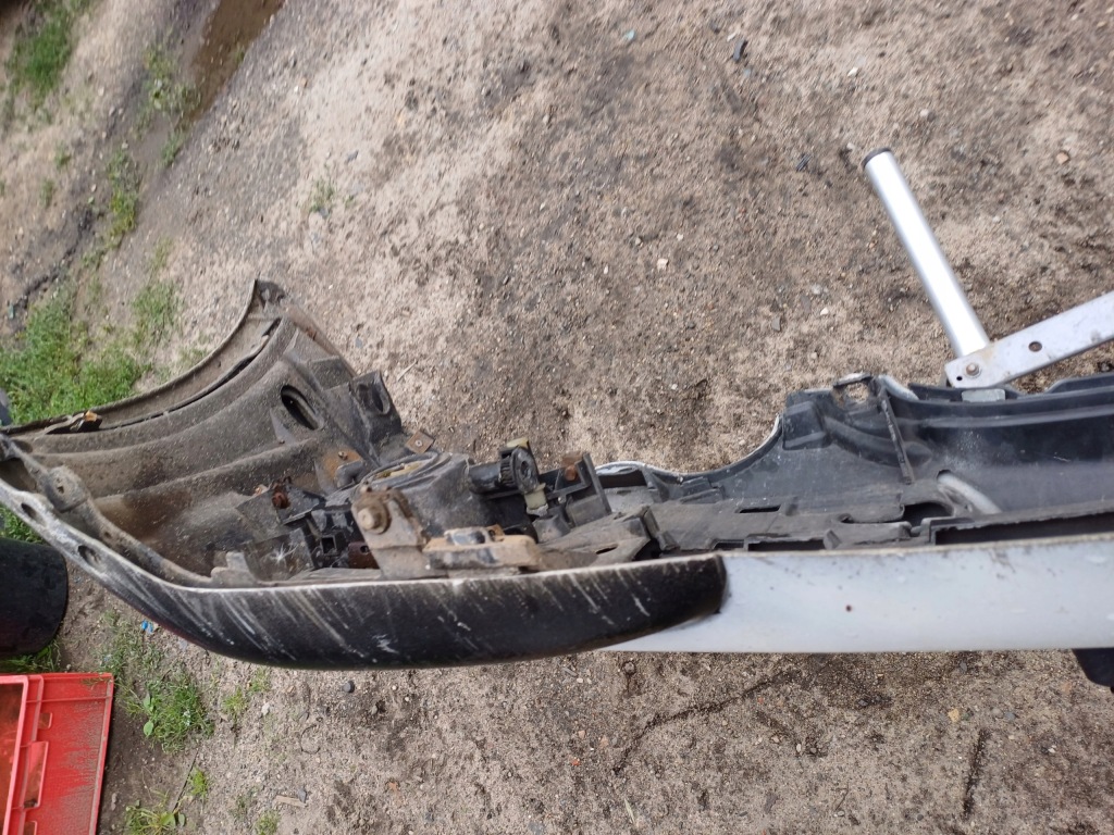 Mercedes w203 бампер перед рестайлінг Оригінал