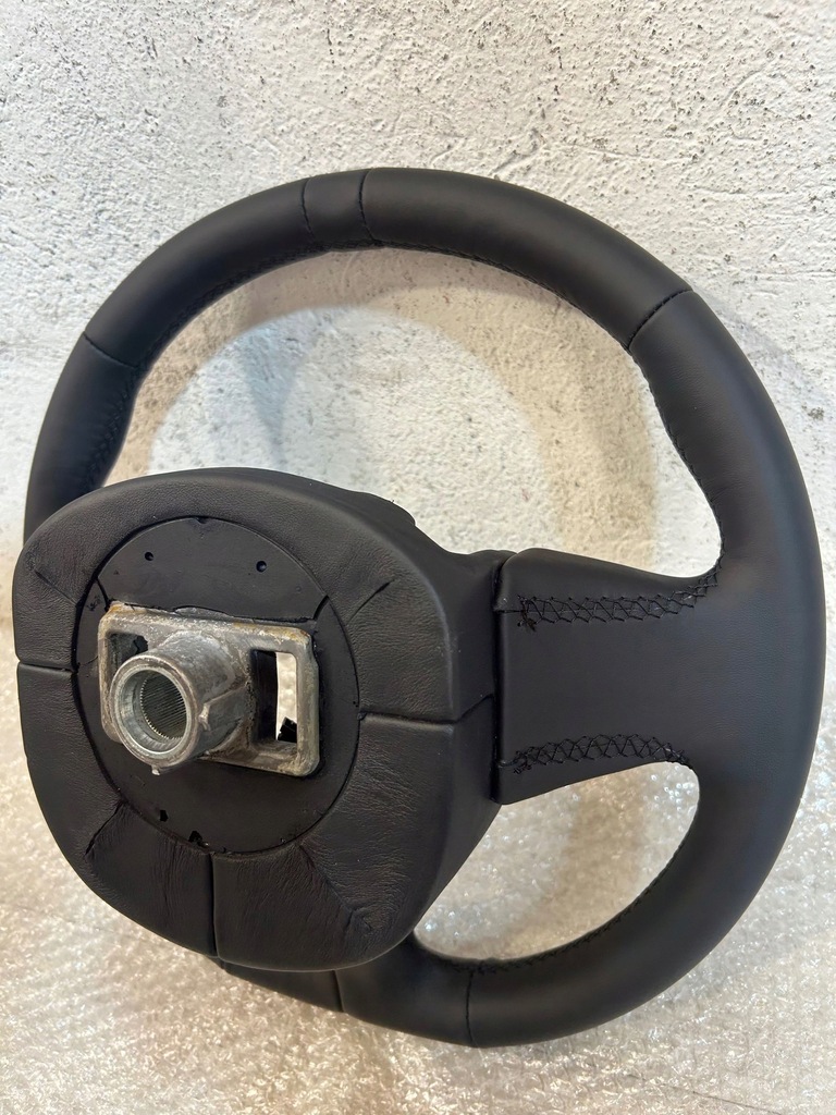 фото №9, Aston martin dbx повітропровід