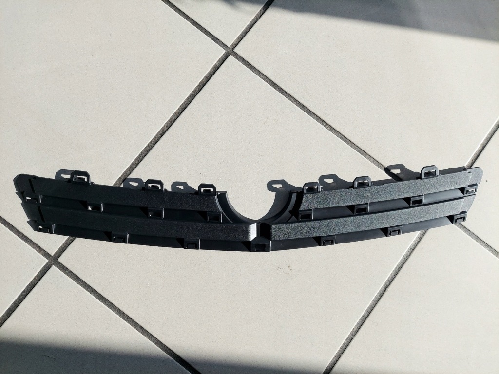 Купити 13282567 нова оригінал оригінальний номер накладка радіатора insignia-a