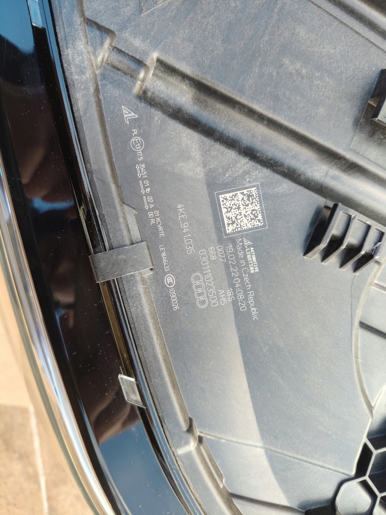 фото №6, Audi e-tron 55 q8 e-tron matrix комплект лампа передніх 4ke941035 4ke941036