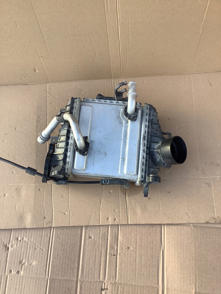 Купить Радиатор интеркулер mercedes w205 w213 w253 a6540906100