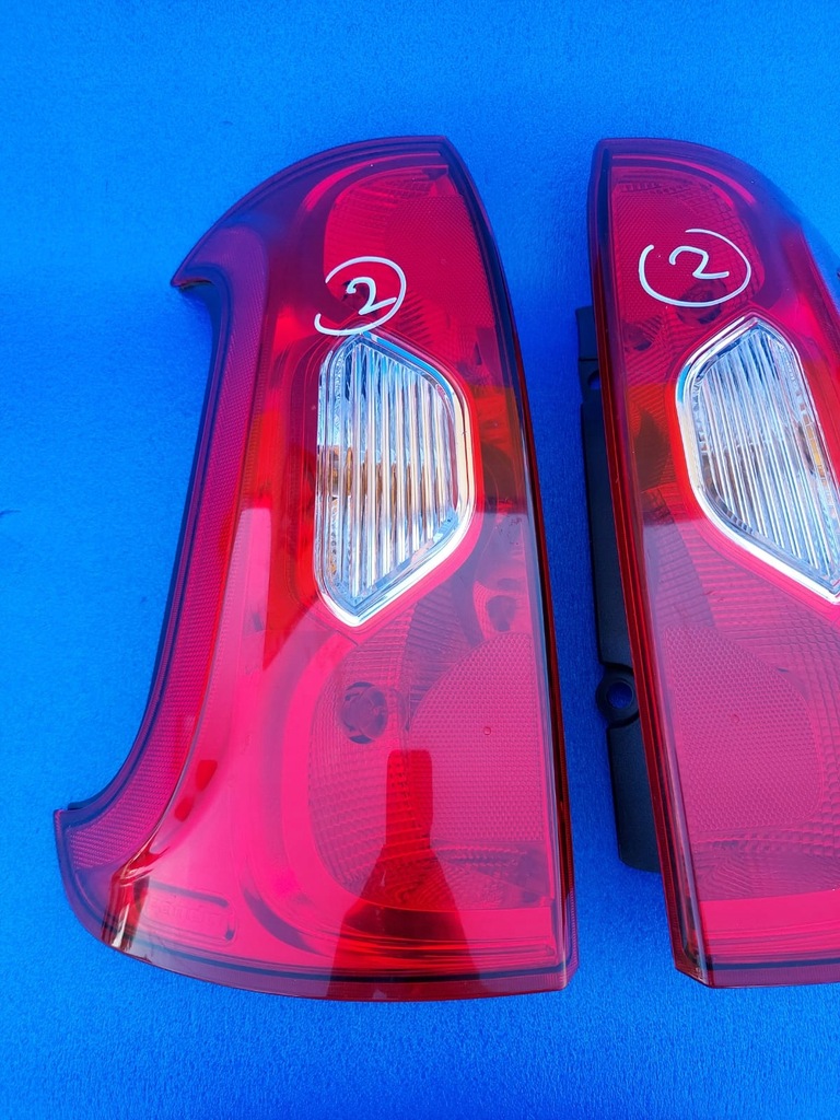 фото №8, Лампы fiat panda iii комплект задняя 51843642