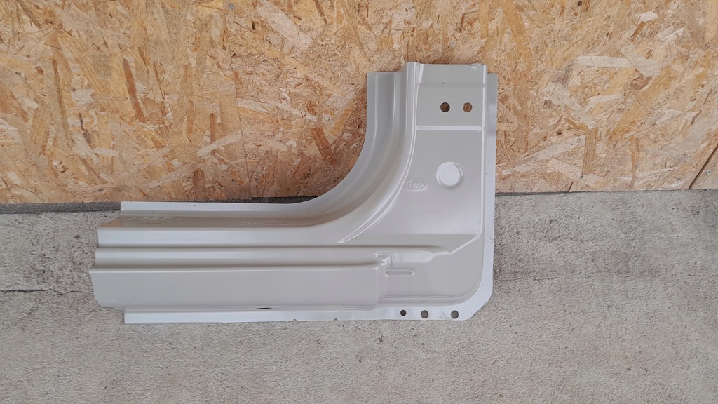 фото №1, Kia ceed i правый порог блок двигателя a