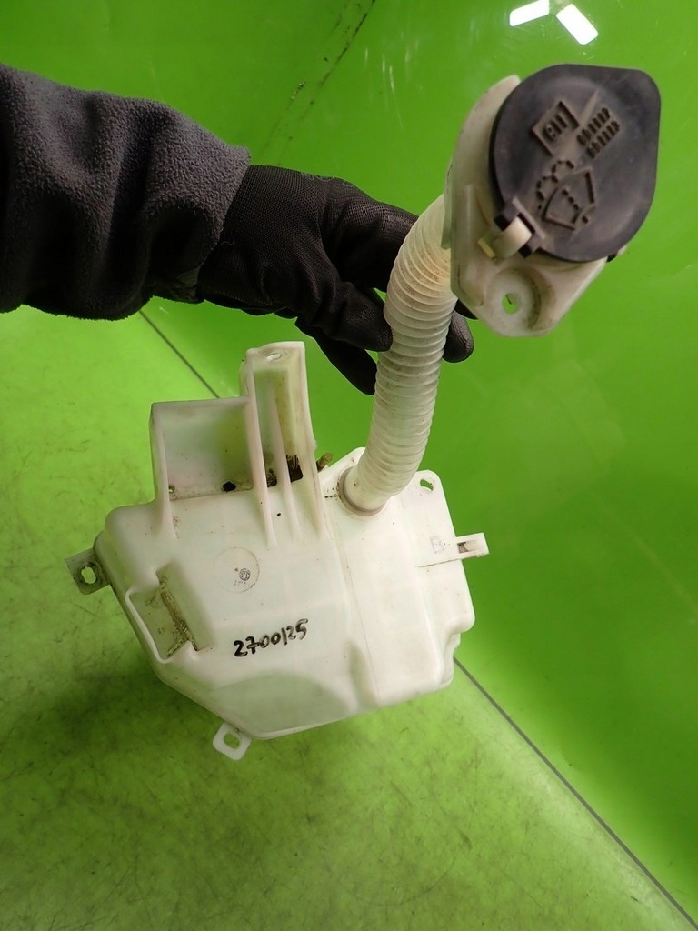 фото №10, Бачок омивача toyota rav4 iii 06r 060851-205