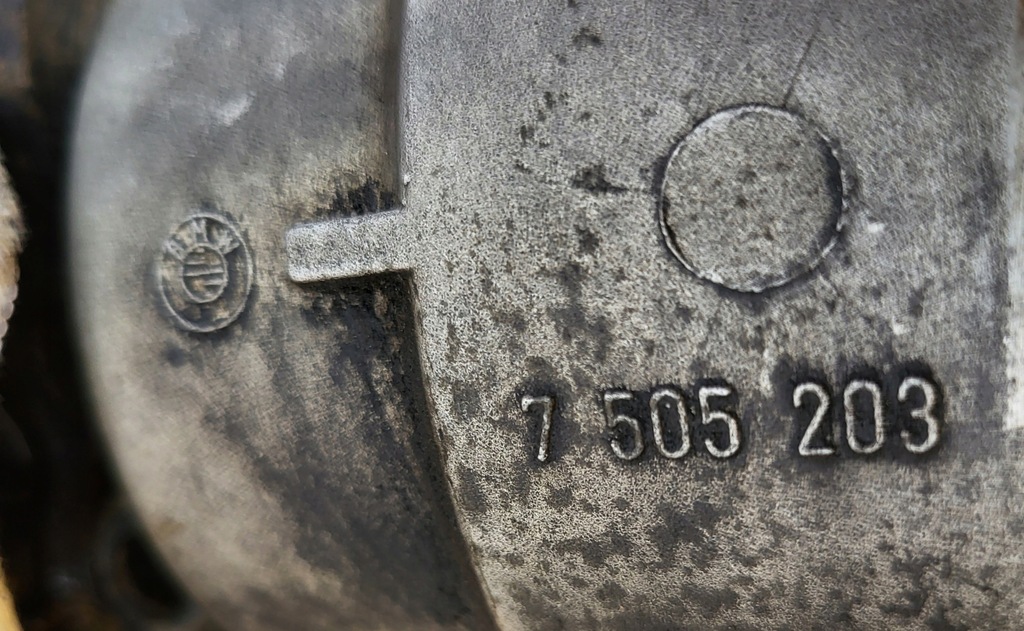 фото №5, Основание фильтра масла радиатор bmw e90 e91 e92 e87 e81 e46 n43 – 7505203