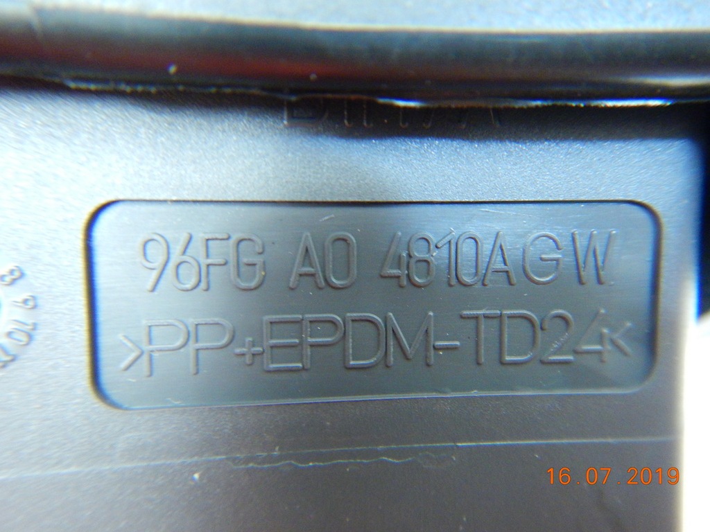 фото №9, Пепельница ford fiesta 95-02 nowa оригинал