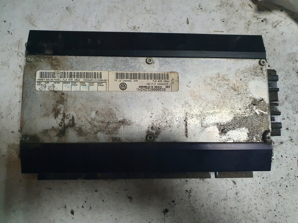 фото №1, Підсилювач vw t5 multivan 7l0035456a