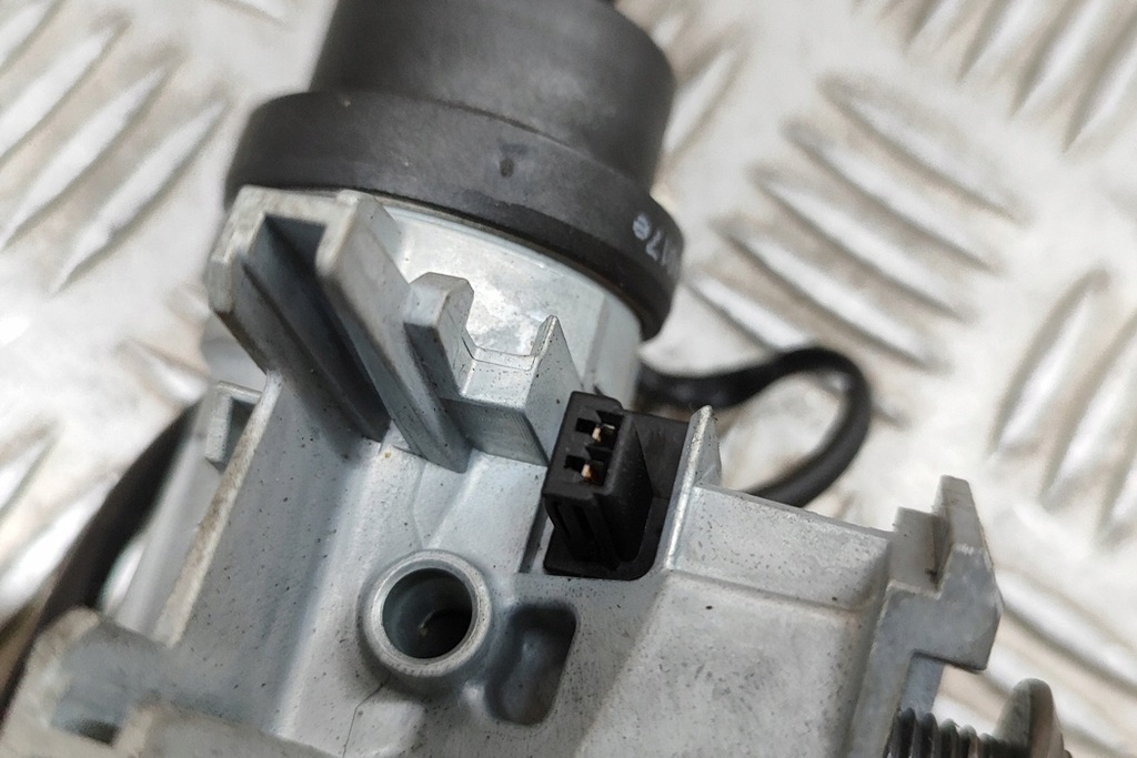 фото №6, Volkswagen golf mk7 замок запалювання з ключ 434mhz 1k0905851 1.4i 2018 272927