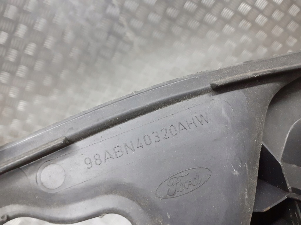 Накладка на порог багажника ford focus mk1 hb Цена