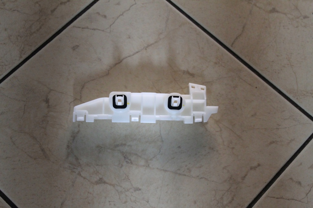 фото №1, Направляющая кронштейн бампера левый задняя space star 6410c963