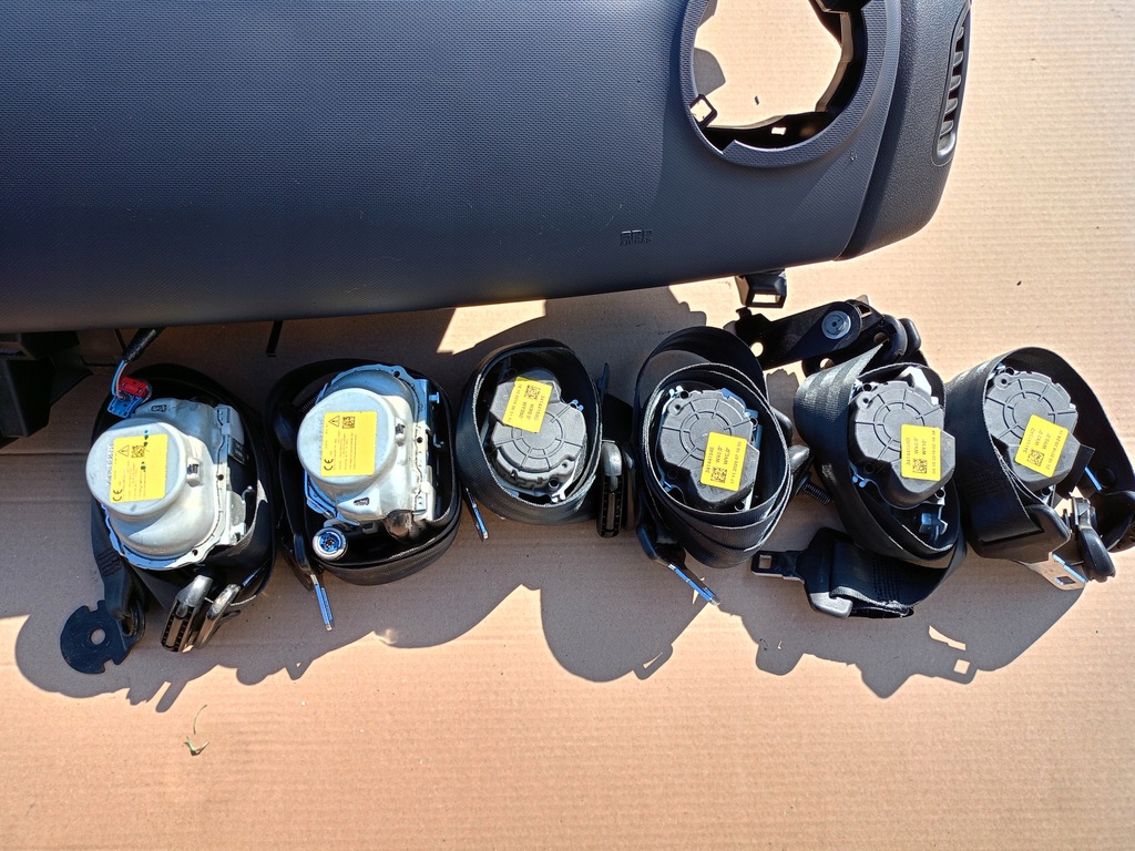 фото №7, Консоль приборная панель приборная оригинал opel vivaro b trafic iii