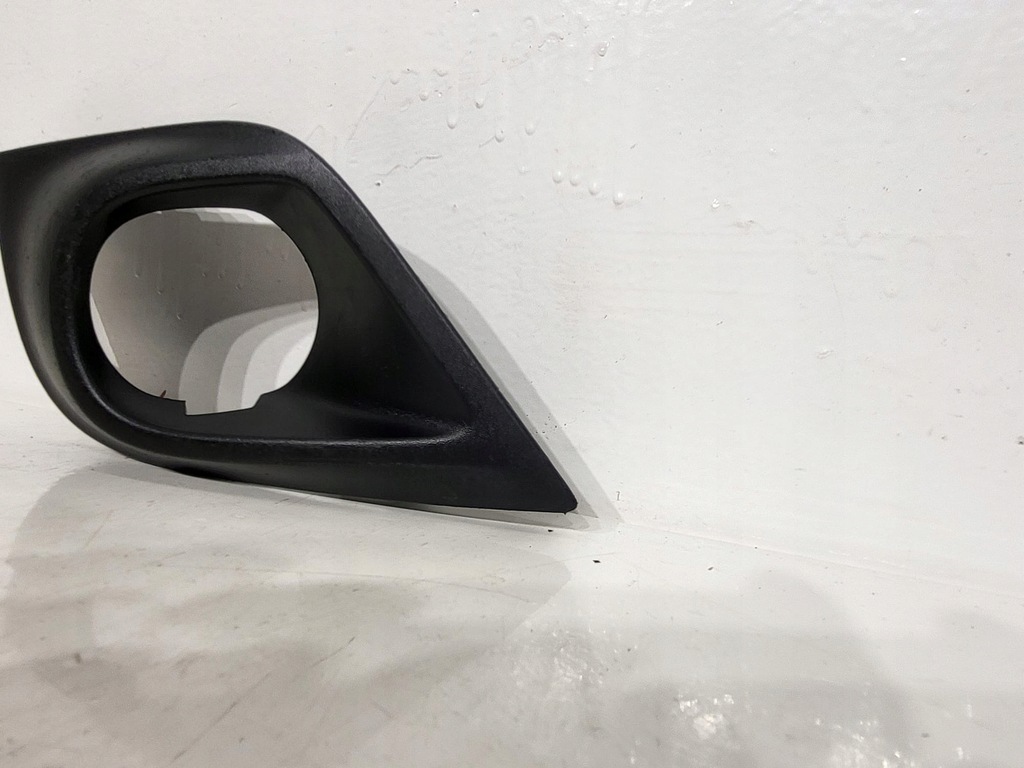 фото №6, Renault clio 4 iv решётка бампера правая 261a39715r