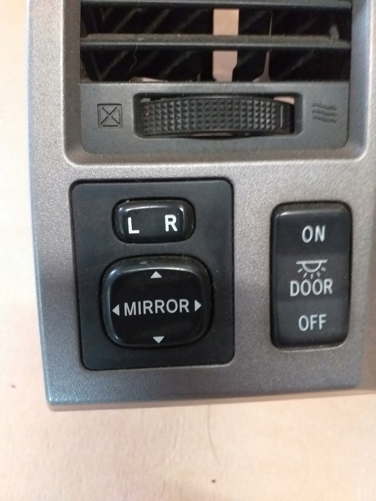 фото №1, Toyota tundra перемикач панель дзеркал 2006-