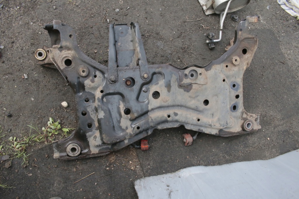 фото №4, Подрамник перед mazda 3 bl