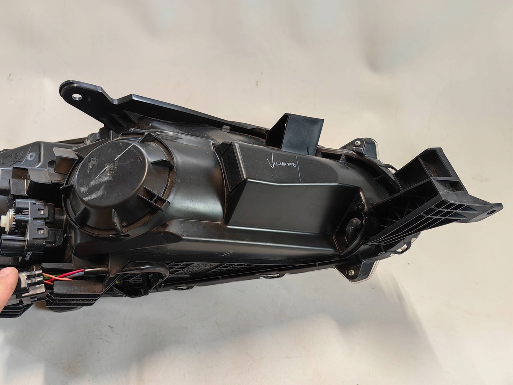 фото №11, Mitsubishi l200 od 19r - лампа левая линза cała polecam