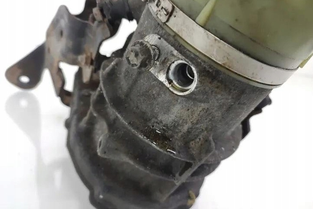 фото №9, Усилитель руля volvo v70 ii sw 31329145 2.4l дизель 120kw 2010