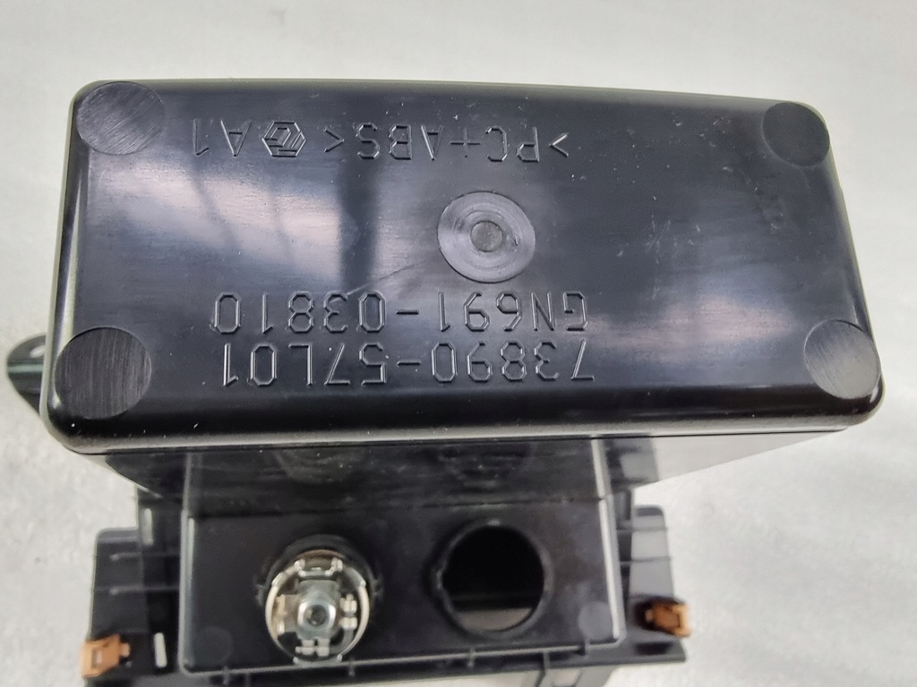 фото №5, Бардачок полиця попільничка suzuki kizashi 09- eur