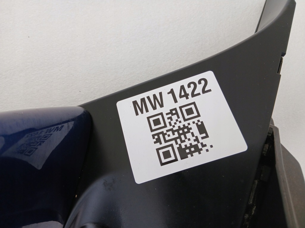 Tesla model y 2020- зеркало левая перед передние 11 pin p1647719-00-c с Разборки