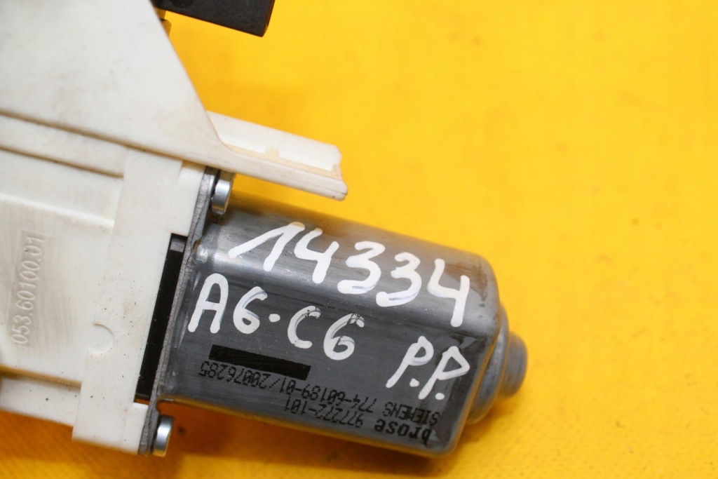 фото №10, Моторчик вікон правий перед a6 c6 4f0959802d