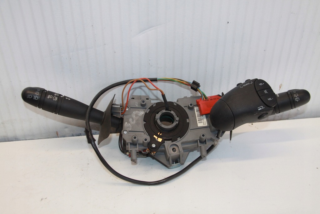 фото №1, Важіль перемикач комбінований scenic 1 7700428203