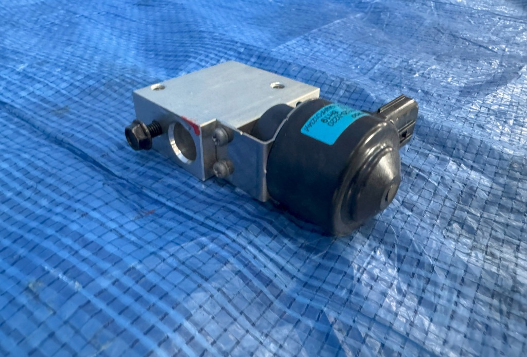 Клапан rezprężny renault megane v e-tech 447520-0220 Цена