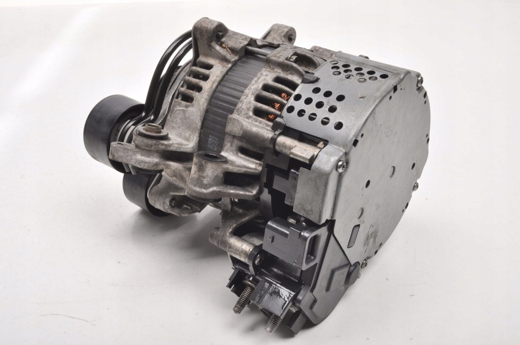 фото №7, Volvo s60 iii xc90 ii xc60 ii 2.0 b5 генератор 32383087 32137503 2022r