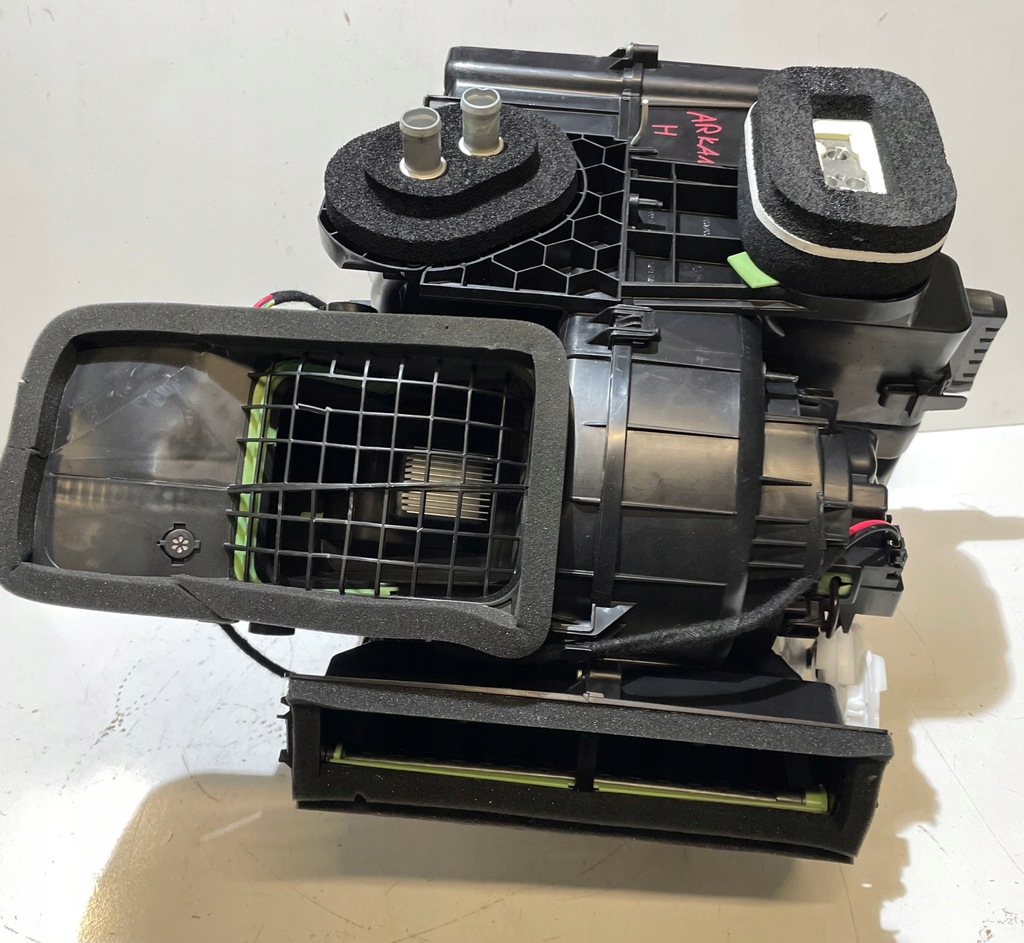 фото №9, Renault arkana отопитель воздуходувка 272704163r