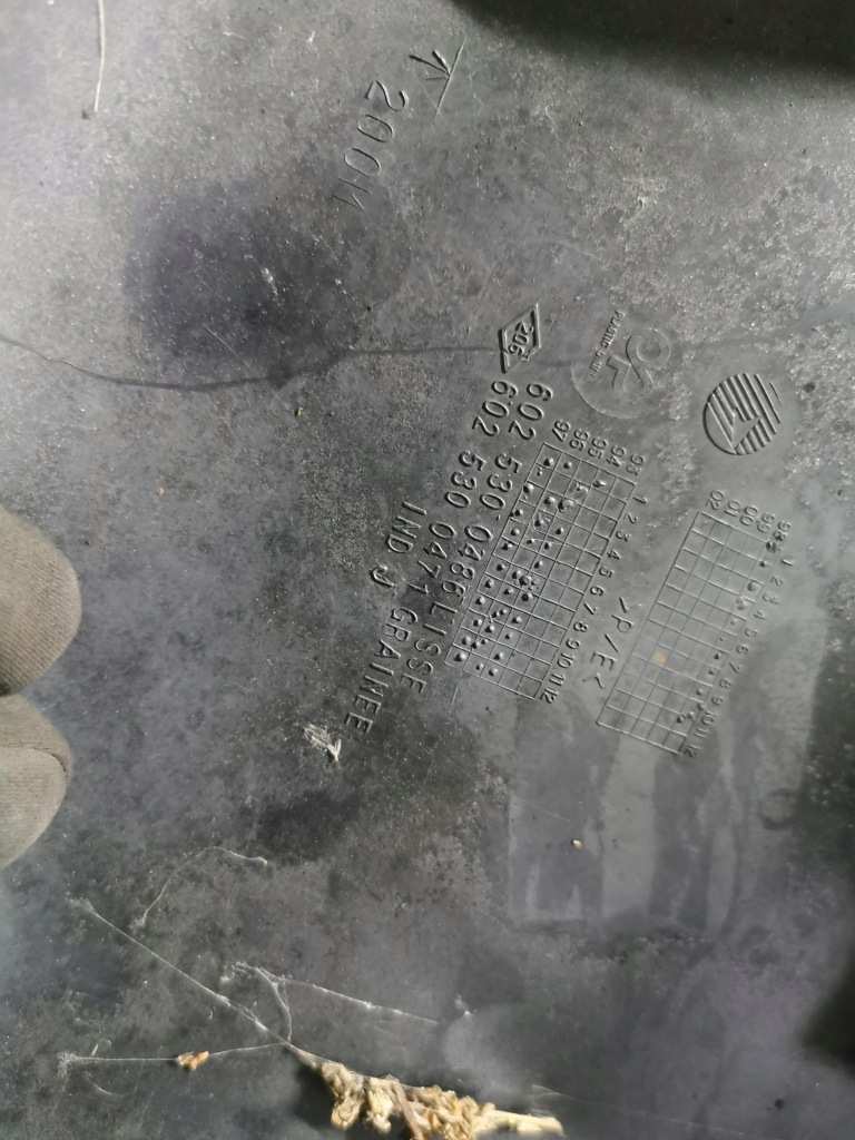 Бампер передній комплектний  renault espace 3 6025300486 96-02 в Україні