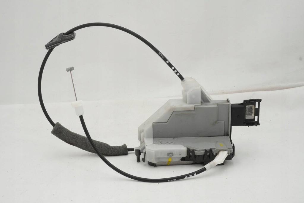 Купить Замок дверь правый задний  peugeot 308 psa732107