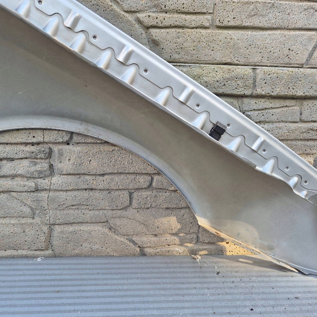 фото №9, Mercedes-benz clc cl203 w203 08- крыло передний перед левый