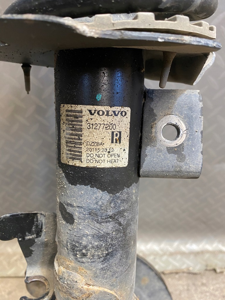 фото №6, Поворотный кулак амортизационная стойка амортизатор перед правый volvo s60 ii v60 cross country