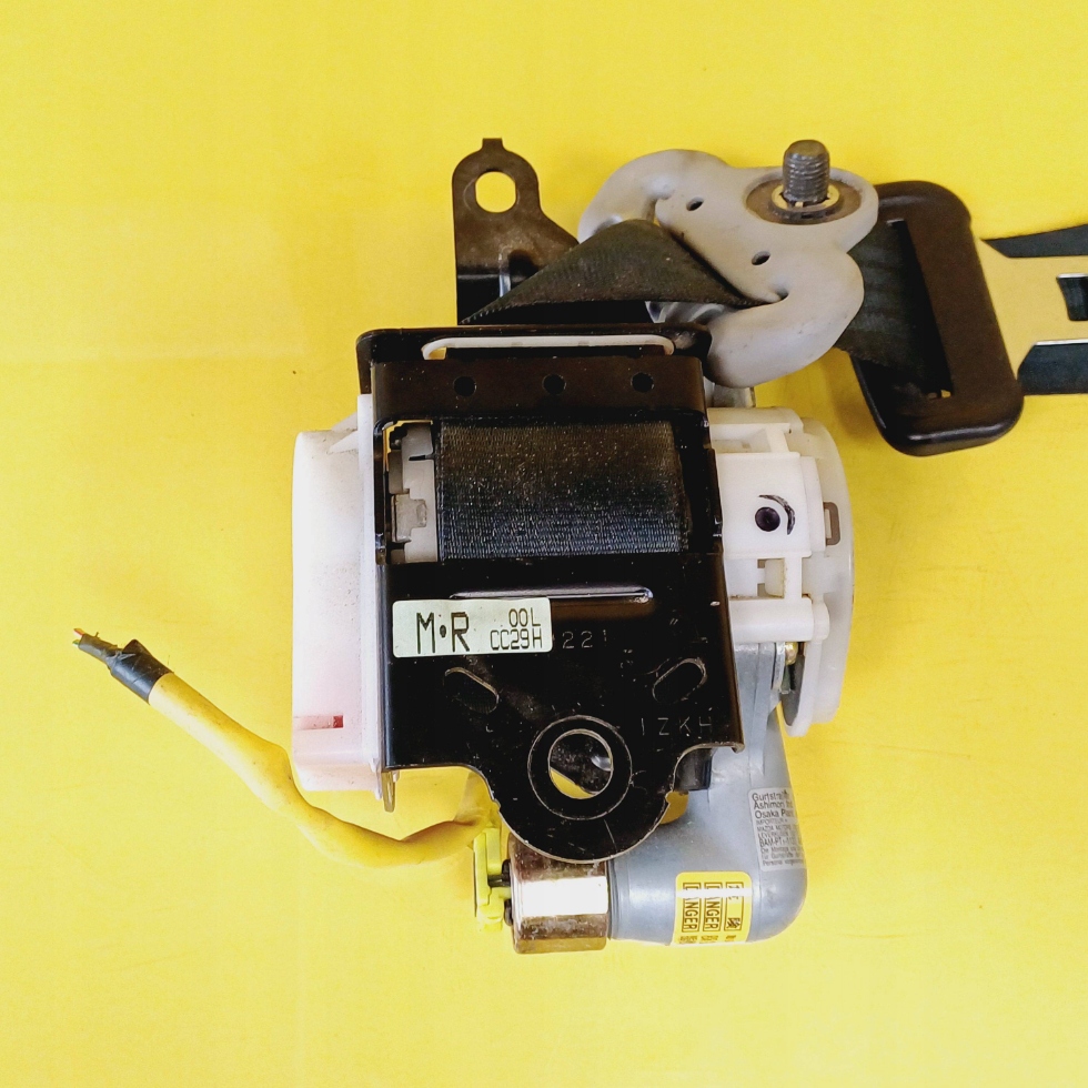 Ремень безопасности левая перед mazda 5 t89334t nr226 Цена