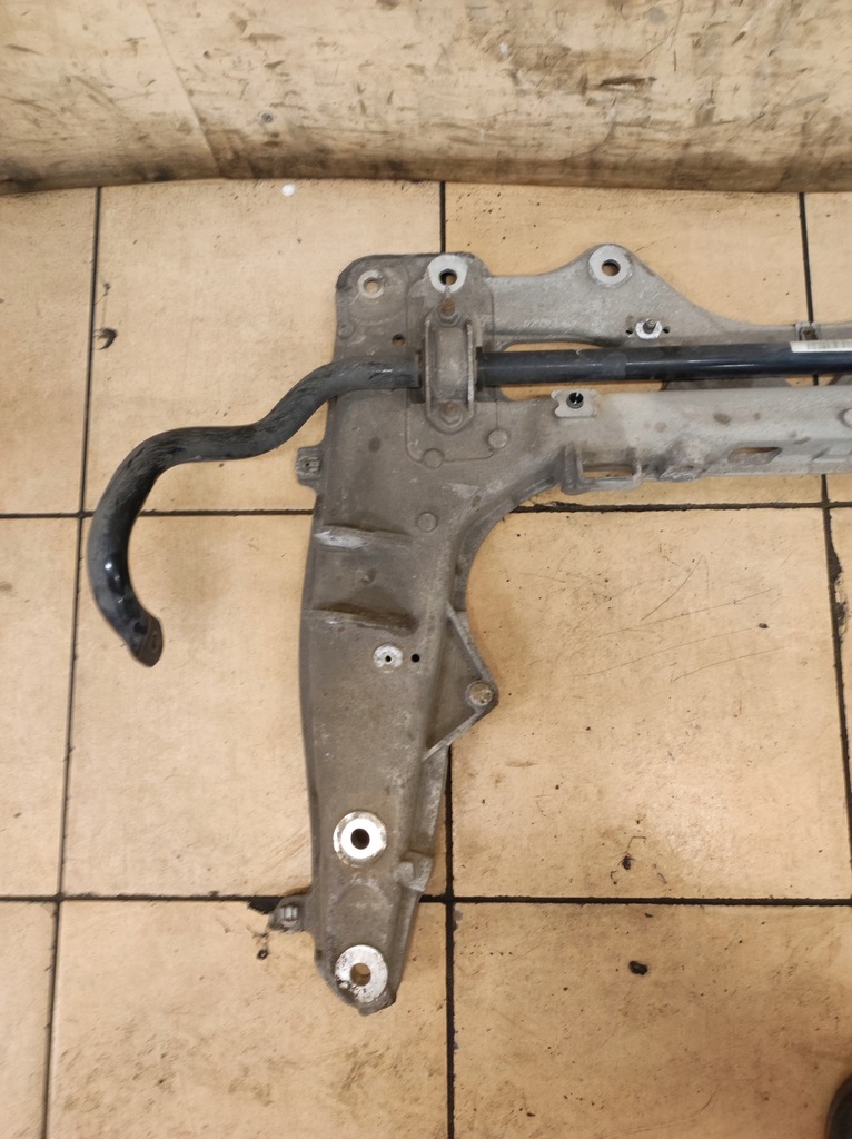 фото №5, Подрамник подрамник перед porsche cayman 981