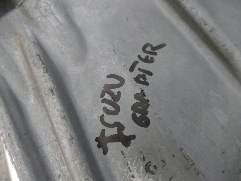 фото №14, Isuzu n seria 6 покоління 3.0 d коробка передач механічна