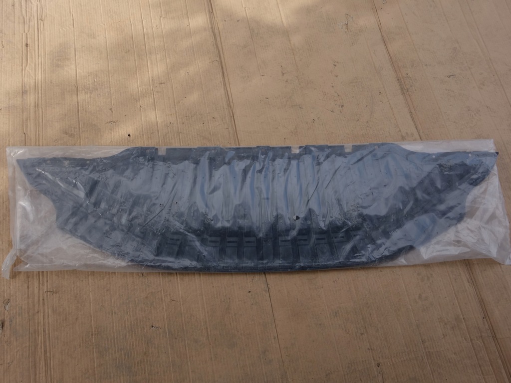 фото №1, Плита защита бампера audi a4 d4 13-17 4h0807611