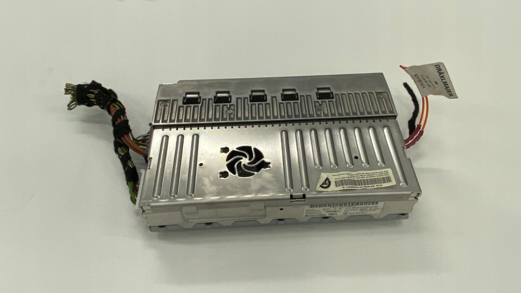 фото №1, Усилитель harman mercedes s w221 cl w216 2219000502