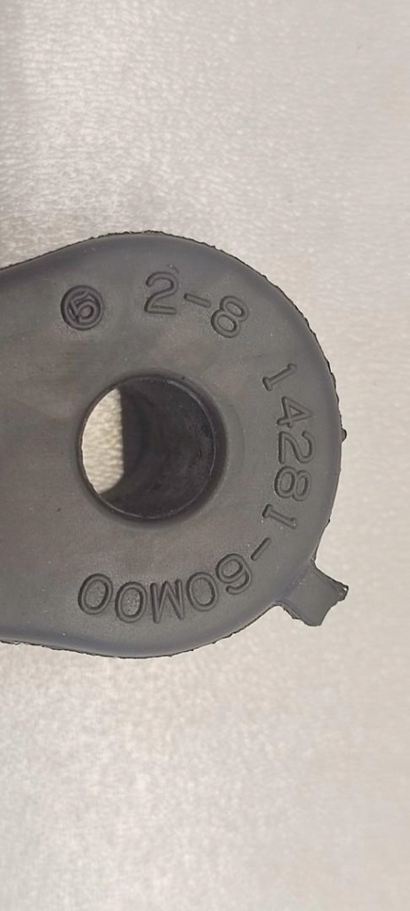 Suzuki swift mk9 кронштейн выхлоп Киев