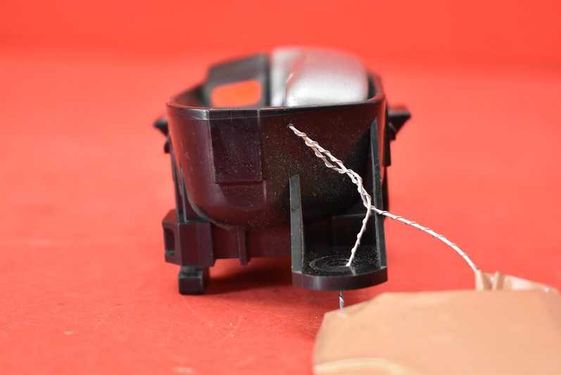 фото №6, Ручка внутрішня права перед suzuki grand vitara 2 ii 05-14