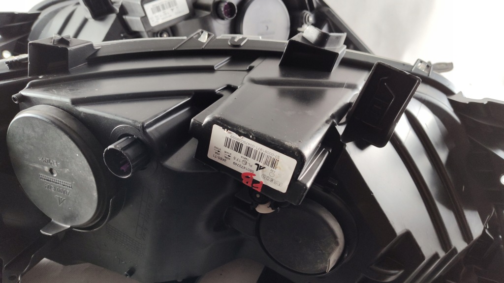 фото №13, Iveco daily фара лівий правий фара лампа ліва права