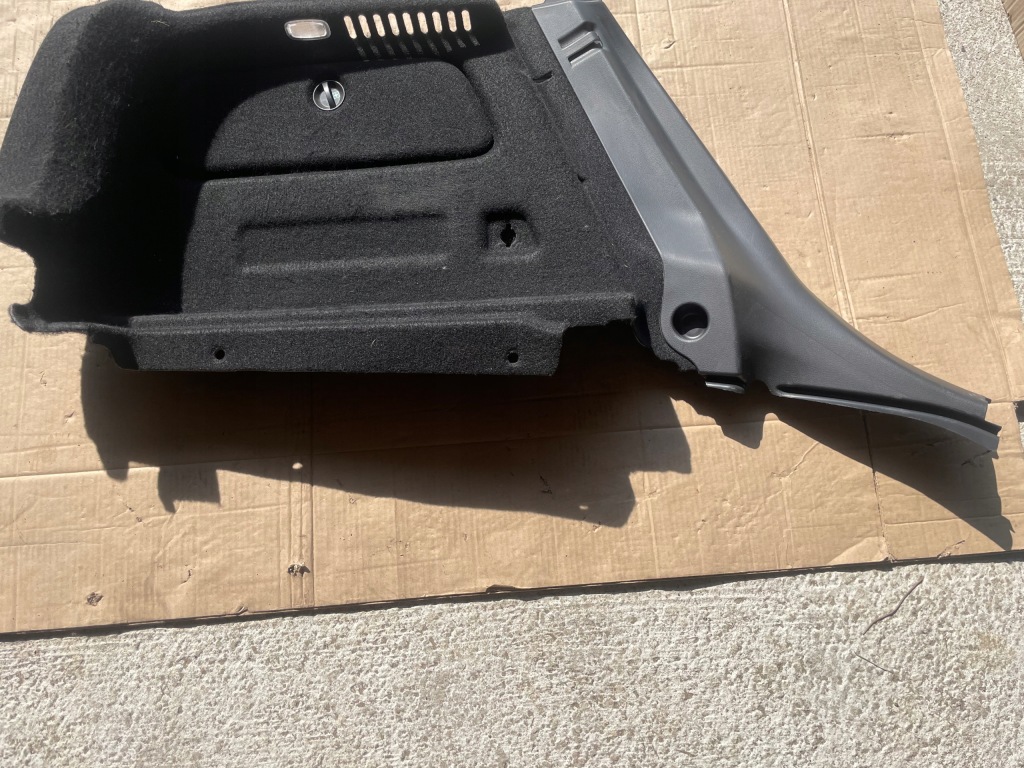 фото №1, Обшивка багажника правый левый mercedes w176 a-klasa